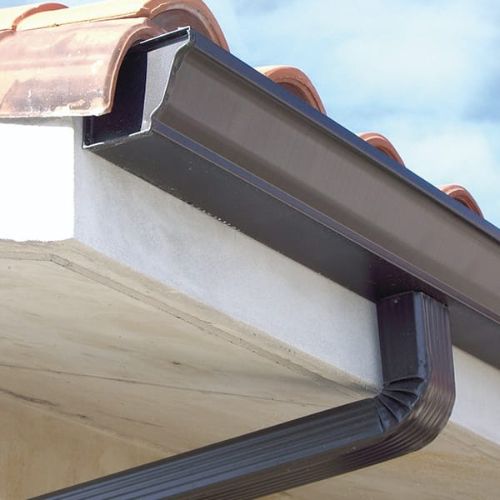 cambiarcanalonesviejosporcanalondealuminiocontinuoenBadalona 600w